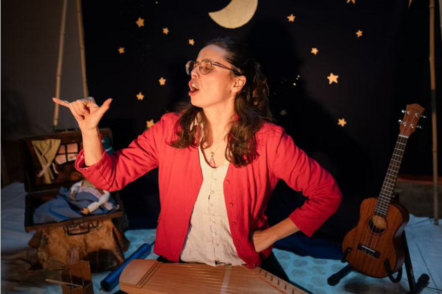 Ambre Brucker, conteuse en Gironde Ambre Brucker, conteuse